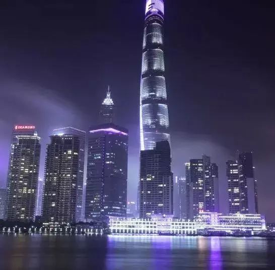 屋顶阁楼怎么样产生经济效应(35)