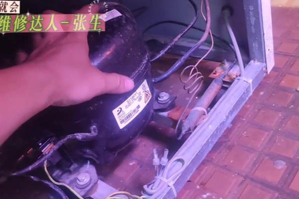 冰箱化冰后不制冷怎么回事.