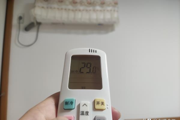 空调制冷30度会热吗.