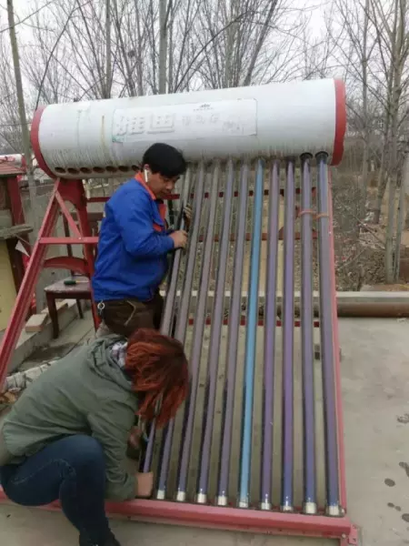 太阳能热水器不出热水是什么原因怎么解决(1)