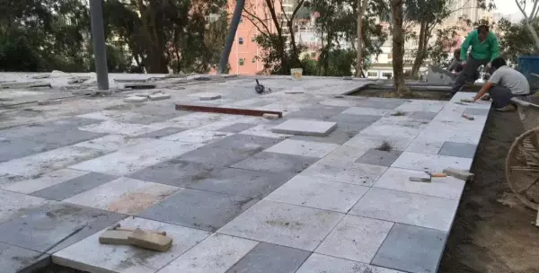 活动地板应符合设计要求和国家现行有关标准的规定(3)