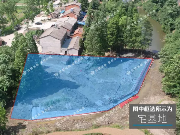 双拼别墅楼梯一般设计在两侧好吗(2)
