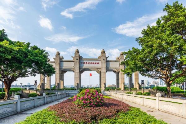 中国十大名牌大学是哪几所.