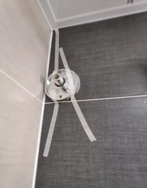 浴帘杆u型好还是c型好(5)