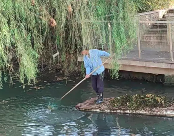 佘山月湖山庄物业垄断了吗(2)
