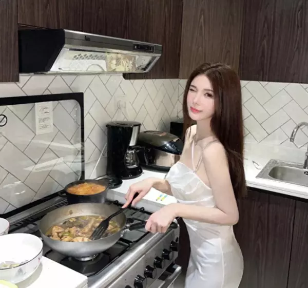 科恩油烟机和美的油烟机哪个好(1)