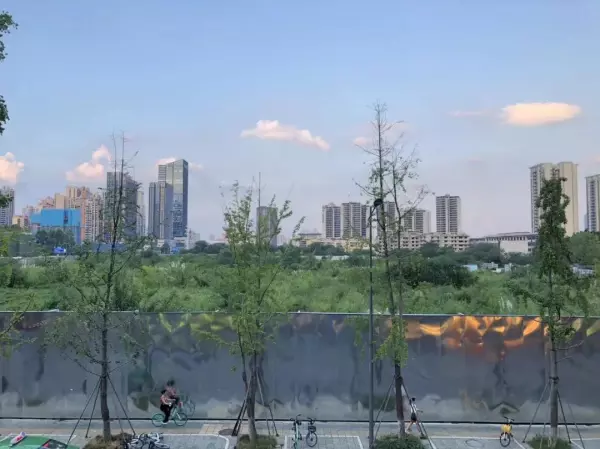 成都保利康桥是豪宅吗(6)