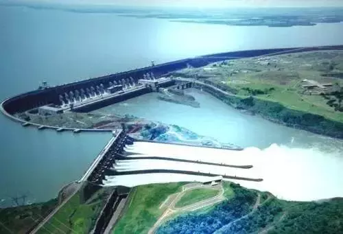 伊泰普水电站是巴西和哪个国家合建的(11)