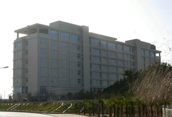 新郑龙湖大学城有哪些大学(4)