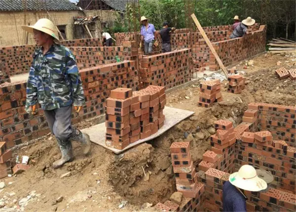 盖房子不要比邻居高是什么意思(3)
