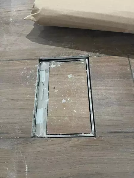 地插打不开弹不起来怎么修理(1)