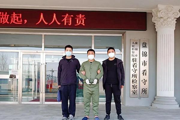 鹤乡棋牌乐为啥打不开.