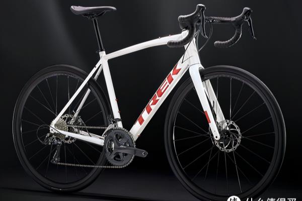 r2000和r3000差距大吗.