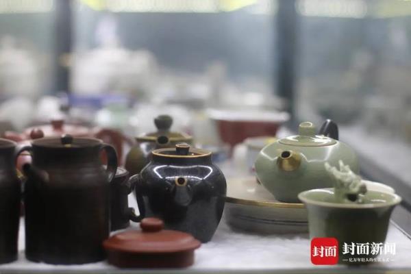 花瓶碎了再怎么修补也回不到原来.