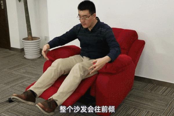 太空舱沙发和芝华士沙发哪个更值得选.