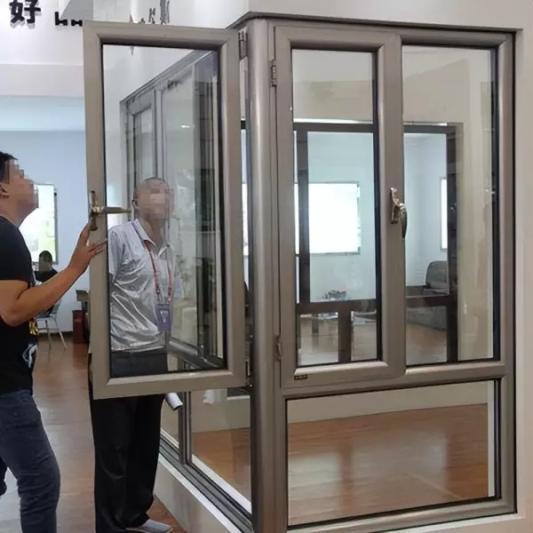 彩铝和断桥铝的区别用哪一种好(1)