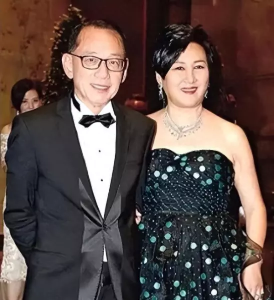 梁咏琪蛋糕门是怎么回事儿(1)