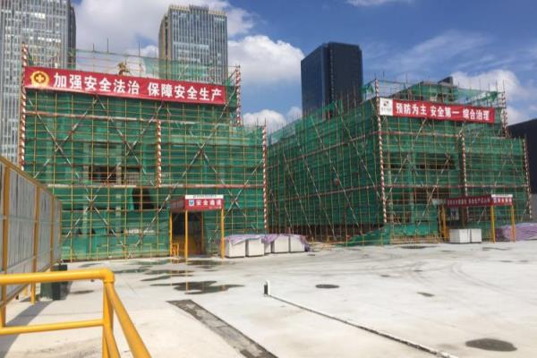 银七星室内滑雪场为什么关闭.
