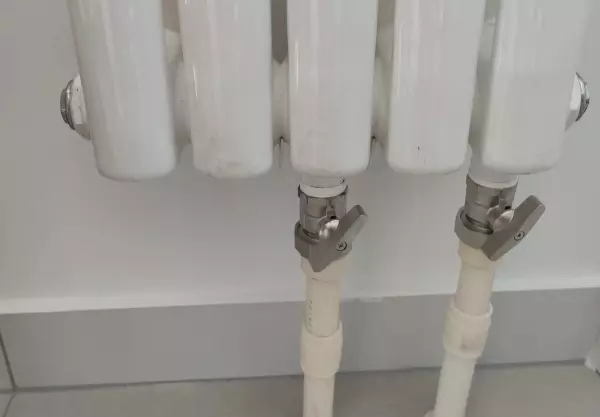 暖气排气阀在回水管上还是供水管(3)