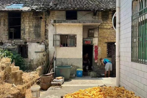 上海房屋中介公司哪家比较好.