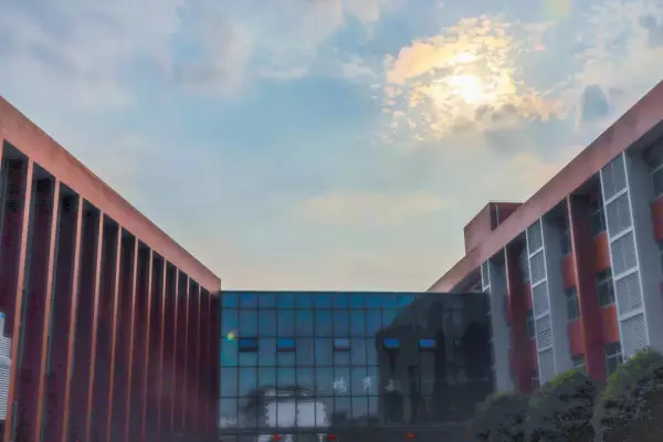 长沙铁道学院什么时候并入中南大学(6)