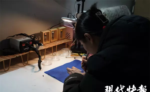 工艺师常用什么来雕刻玻璃(1)