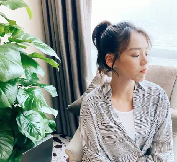荧光绿上衣配什么颜色裤子(2)