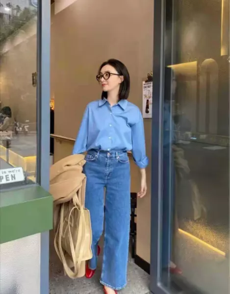 天蓝色配什么颜色好看洋气高级女(12)