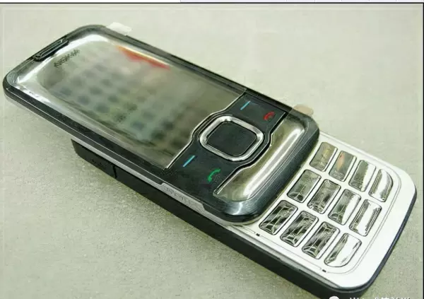 诺基亚5610上市价格(65)
