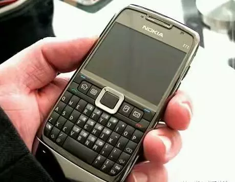 诺基亚5610上市价格(77)