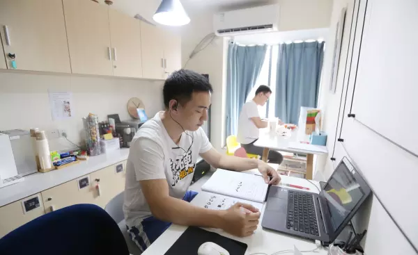 雕塑家园为什么怪怪的(3)