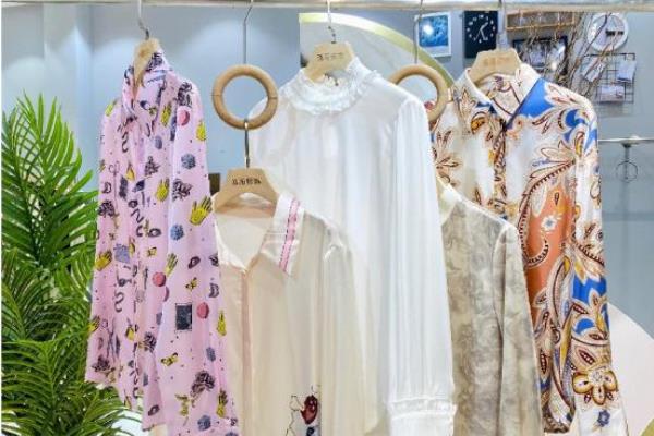 精品女装店名怎么取.