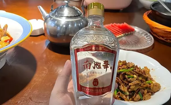 深圳保姆喝掉雇主茅台是真的吗(3)