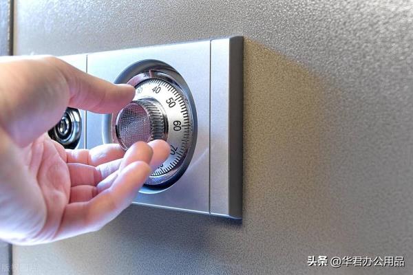 保险柜密码锁忘记密码怎么重置密码.