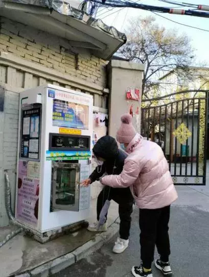 狗狗饮水器口漏水怎么办(1)