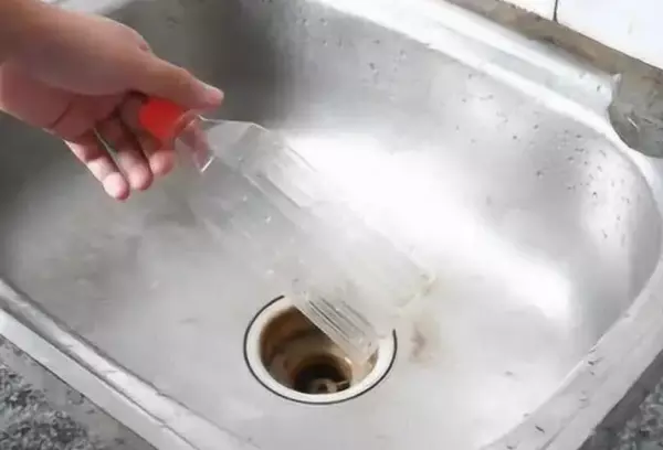 疏通地漏下水道的最好办法(2)
