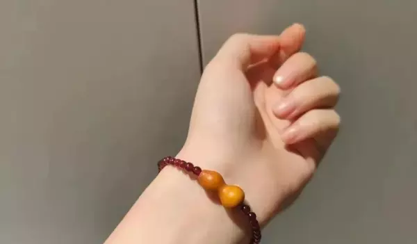 锡米胆手串戴左手还是右手(3)