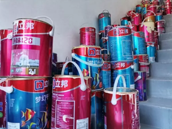 艺涂泥和三棵树哪个好(1)