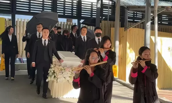 李翎君和琼瑶什么关系(4)