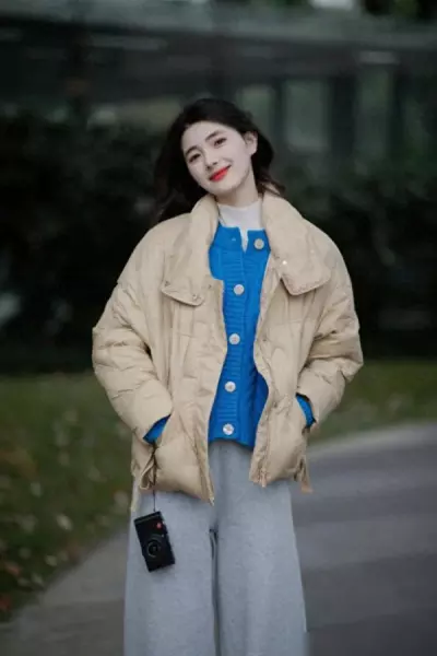 蓝色配什么颜色好看比较高级一点(1)