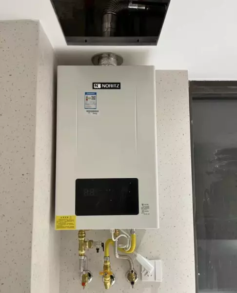 冷凝式燃气热水器和强排式哪个好(7)