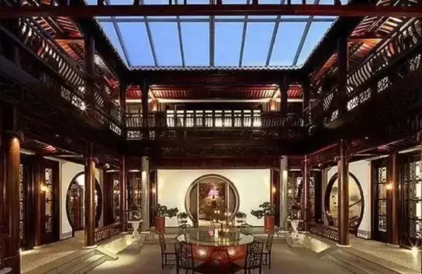最牛违建“盘古大观”龙头被拆除 曾多次入选“中国十大最丑建筑” 网友:改完后没有特色了(8)