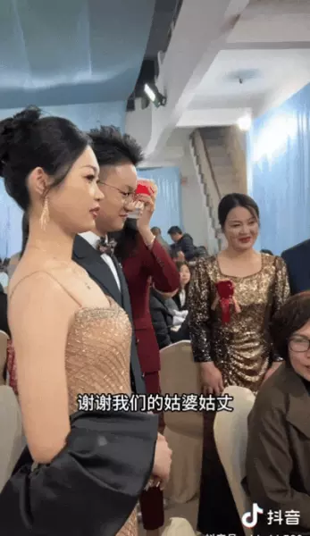 檀宫和汤臣一品哪个好(21)