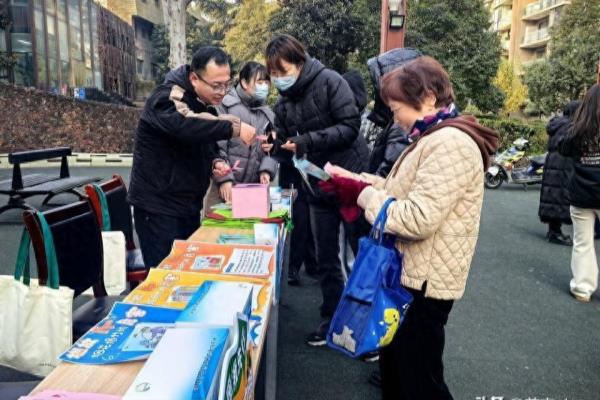 就掌灯小区属于哪个街道办事处.