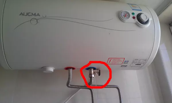 热水器增压泵安装在进水口还是出水口(5)