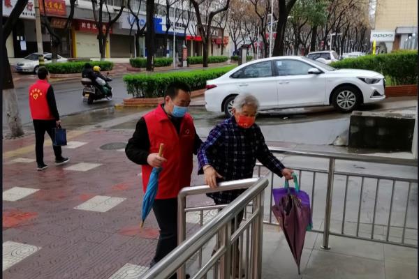 砸墙的建筑垃圾可以自己清运吗.
