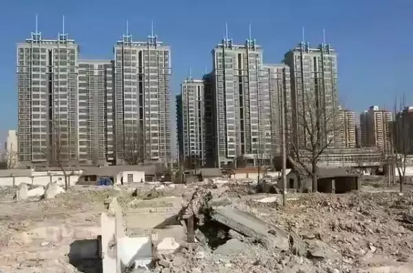 房屋拆迁补偿的方式有 。 多选题(3)
