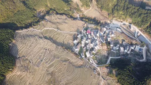 广东面积最大的地级市是哪个?(1)