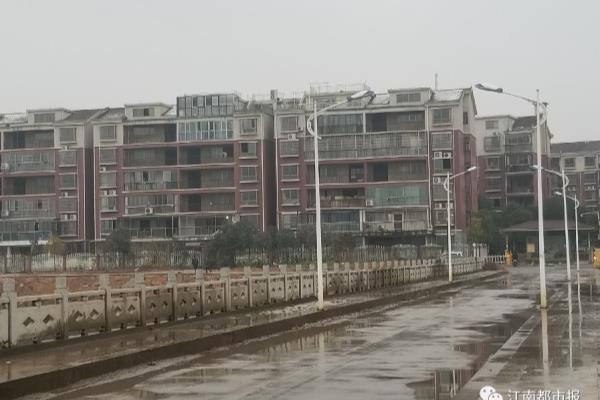 大产证没办下来可以交房吗.