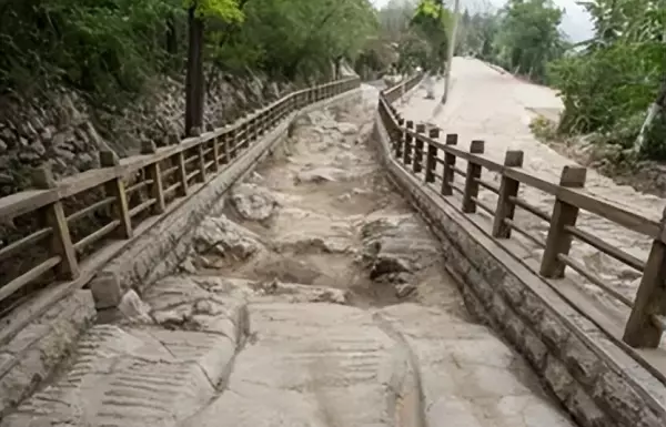 驰道是哪个朝代修建的(10)